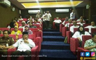 Tingkatkan Literasi Anak dengan Bolam - Torpin - JPNN.com