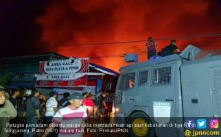 Kebakaran Hebat di Tenggarong, 26 Rumah dan 1 Gereja Ludes - JPNN.com