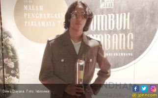 Dewa Dayana Gemetar Terima Penghargaan Piala Maya - JPNN.com