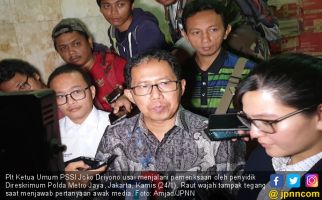 Usai Diperiksa 11 Jam, Joko Driyono Tampak Tegang - JPNN.com