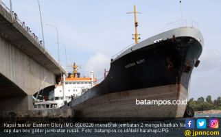 Izin Berlayar Kapal Tanker Penabrak Jembatan 2 Barelang Dicabut - JPNN.com