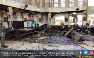 Bom Katedral Filipina Membuka Luka Lama - JPNN.com