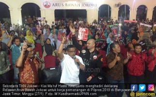 Relawan Arus Bawah Ikrarkan Kerja Pemenangan untuk Jokowi - JPNN.com