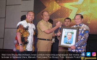 Pemimpin Inspiratif, Lomban Raih Penghargaan MP Awards 2019 - JPNN.com