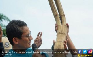 Sandiaga Uno, Benda Berkekuatan Magis, dan Curhatan Guru Honorer - JPNN.com