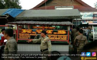 Pemilik dan Penjual Sate Padang Mengandung Daging Babi Jadi Tersangka - JPNN.com