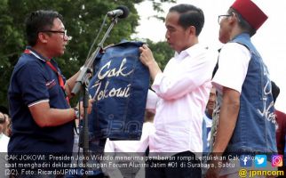 Ada Predikat Cak dan Jancuk untuk Pak Jokowi, tolong Baca Artinya - JPNN.com