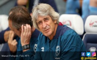 Pelatih West Ham Pengin Bantu Manchester City Mengejar Liverpool - JPNN.com