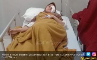 Kronologis HP Meledak Keras saat Dicas, Honorer Terluka dan Pingsan - JPNN.com
