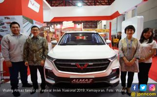 Meriahkan Imlek 2019, Wuling Motor Tebar Angpao Confero S Gratis - JPNN.com