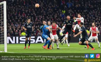 Klarifikasi Resmi UEFA soal Kontroversi VAR dalam Laga Ajax vs Real Madrid - JPNN.com