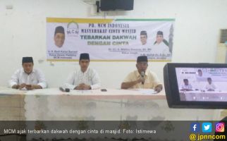 Tegas, MCM Tolak Politisasi Masjid - JPNN.com