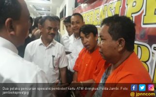Gasak Uang Ratusan Juta Rupiah, Kelompok Spesialis Ganjal ATM Dibekuk - JPNN.com