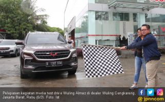 Wuling Almaz Menantang Para Jurnalis di Jalur Sesungguhnya - JPNN.com