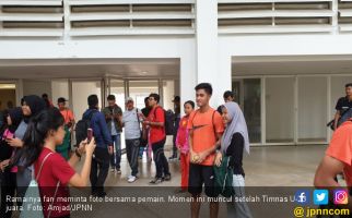 Lokasi Latihan Timnas U-23 Mendadak Dipadati Pemburu Selfie - JPNN.com
