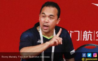 PBSI Menginggatkan Tim Putra Tetap Membumi Usai Lolos ke Babak Semifinal Piala Thomas 2020 - JPNN.com