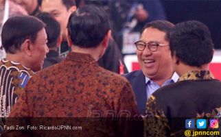 Fadli Zon: Elektabilitas Prabowo - Sandi Lewati Jokowi - Kiai Ma'ruf, Tipis - JPNN.com