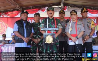 Panglima TNI Bareng Kapolri Sudah Tiba di Papua, Nih Agendanya - JPNN.com