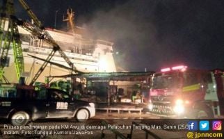 Pelni: Kebakaran KM Awu Sudah Ditanggulangi - JPNN.com