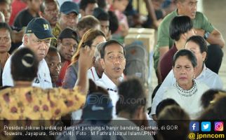 Jokowi Temui Korban Banjir Bandang Sentani - JPNN.com