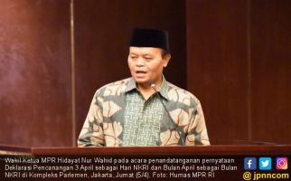 Hidayat Dukung Pencanangan April sebagai Bulan NKRI - JPNN.com