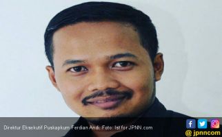 Jelang Pemilu, Puskapkum Terbitkan Buku Tentang Politik Hukum Era Jokowi - JPNN.com