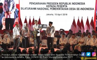 Jokowi Komitmen Mengalokasikan Dana Operasional untuk Kepala Desa - JPNN.com