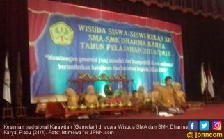 Begini Cara Yayasan Dharma Karya Tanamkan Cinta Kesenian Tradisional pada Siswa - JPNN.com