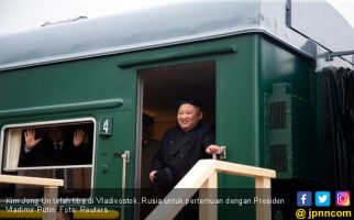 Naik Kereta Antipeluru, Kim Jong Un Tiba di Rusia - JPNN.com