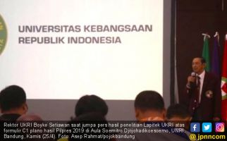 Konon Prabowo Ungguli Jokowi, Cuman Versi Lapitek UKRI - JPNN.com