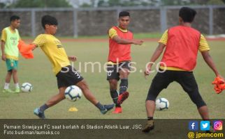 Sriwijaya FC Ingin Tumbangkan Persis Solo di Laga Terakhir Tur Jawa - JPNN.com