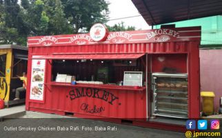 Smokey Chicken Baba Rafi, Ayam Panggang ala Restoran Berkonsep Street Food - JPNN.com