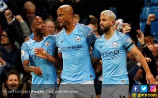 Gol Menakjubkan Kompany Bawa Manchester City Kembali ke Puncak Klasemen - JPNN.com