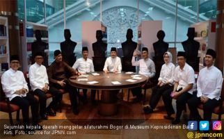 Silaturahmi Tokoh di Bogor, Bupati Anas: Ganjar Kumandangkan Ikamah, Gubernur NTB jadi Imam - JPNN.com