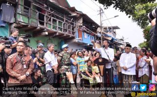 Alasan Jokowi Pidato Kemenangan di Kampung Deret - JPNN.com