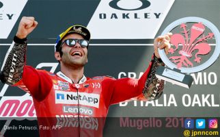 Danilo Petrucci Memenangi MotoGP Italia yang Menegangkan - JPNN.com