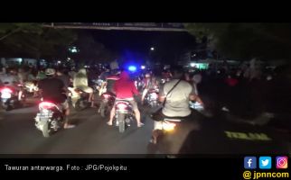 Pak Polisi Pusing, Warga Sering Tawuran Saat Sahur - JPNN.com