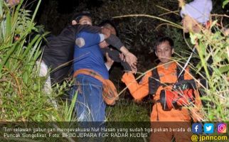 Detik – detik Nur yang Tirakat 40 Hari di Puncak Songolikur Disuruh Turun - JPNN.com