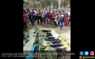 Tragis! Liburan Belasan Remaja ke Pantai Dusun Sinar Laut Berujung Maut - JPNN.com