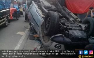 Dikejar dan Ditembaki Bandit Jalanan, Pajero Terbalik, 10 Penumpang Luka-luka - JPNN.com