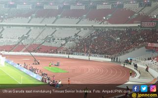 Nyanyian Baru Suporter Indonesia: Senior, Kapan Juara? - JPNN.com