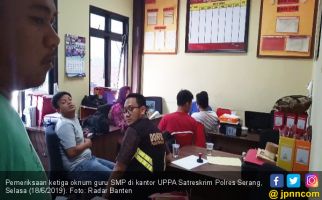 Akhirnya, Tiga Oknum Guru Pelaku Pemerkosaan Tiga Siswi Ditangkap - JPNN.com