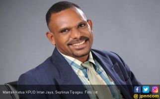 Septinus Tuding Komisioner KPUD Intan Jaya Tidak Independen dan Profesional - JPNN.com