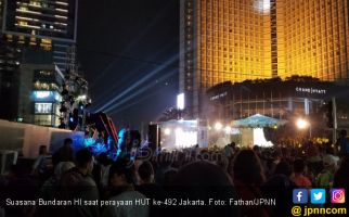 Puncak Perayaan HUT Jakarta, Bundaran HI Dipadati Warga - JPNN.com