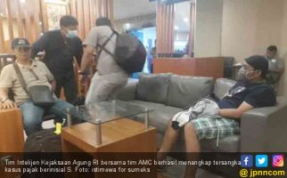 Buronan Kasus Pajak Diringkus Kejagung di Perkebunan Sawit - JPNN.com
