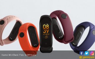 Xiaomi Mi Band 4 Terjual 1 Juta Unit dalam Tempo 8 Hari - JPNN.com