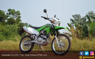 Perbedaan Kawasaki KLX230 di Indonesia dan Amerika Serikat - JPNN.com