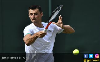 Bernard Tomic Kena Denda Rp 800 Juta Gara-Gara Main Tidak Serius di Wimbledon 2019 - JPNN.com
