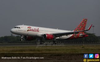 Pesawat Batik Air Sempat Kembali ke Landasan Parkir, Maskapai Bilang Begini - JPNN.com
