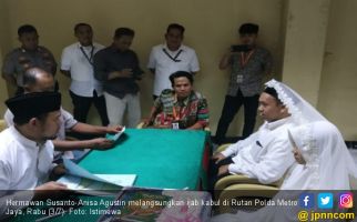 Pria Pengancam 'Penggal Kepala Jokowi' Sedang Berbahagia - JPNN.com